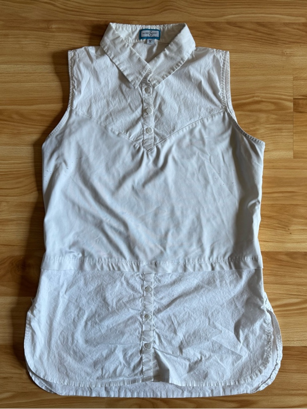 Women’s Skinny Shirt Sleeveless Button Up (seen On Shark Tank) 1X White